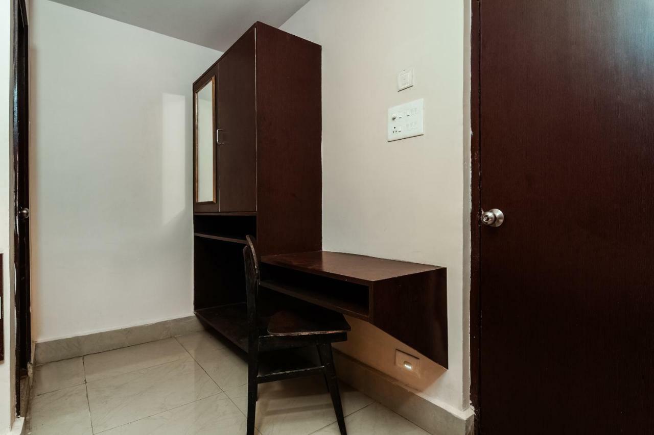 Oyo 28856 Manjeera Inn Visakhapatnam Exterior photo