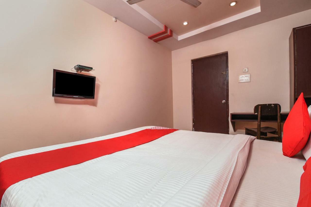 Oyo 28856 Manjeera Inn Visakhapatnam Exterior photo